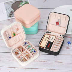 Portable Travel Jewellery Box for Women – Compact Organizer Case with Necklace Hooks, Ring Holder & Compartments – Mint Green